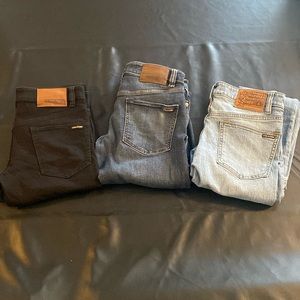 Men’s jeans Volcom size 28 black blue jean light jean